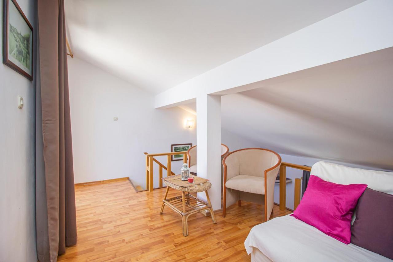 Apartments Branka มาคาร์สกา ภายนอก รูปภาพ