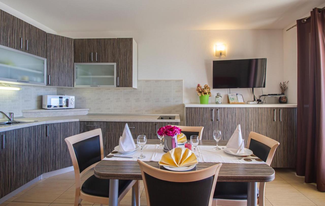 Apartments Branka มาคาร์สกา ภายนอก รูปภาพ